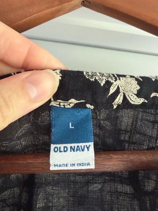 Old Navy Black and White Floral Peasant Blouse with Tassel Tie - Picture 5 of 7